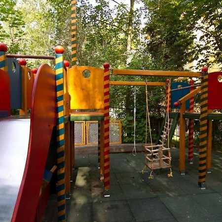 Apartmany Vila Liberty Κάρλοβι Βάρι Εξωτερικό φωτογραφία